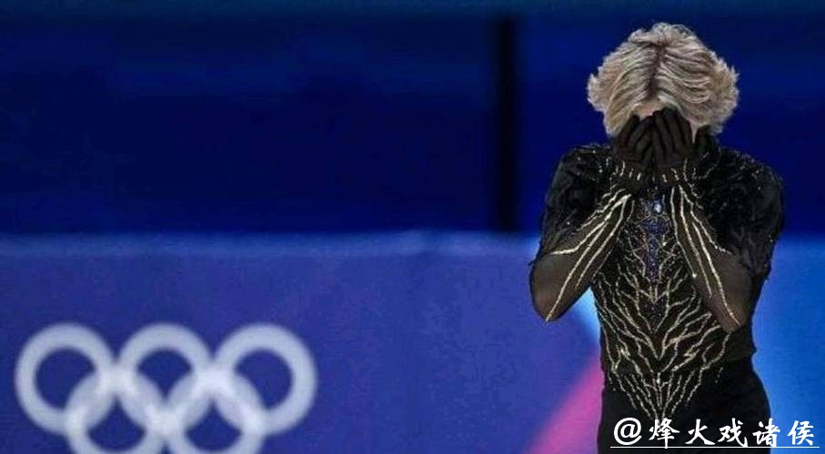 花样滑冰：萨多洛夫爆冷夺得男单金牌 马里宁仅列第八