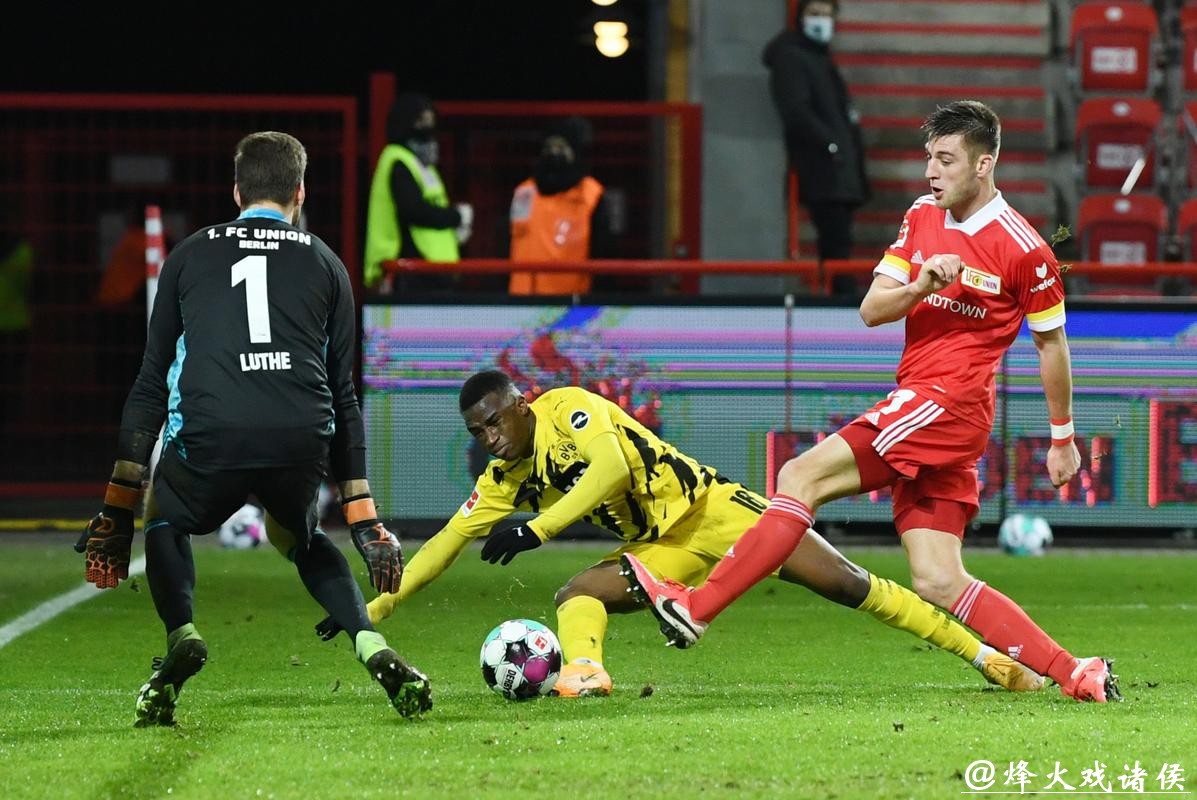 德甲-妖星梅开二度锋霸传射 门兴4-1大胜柏林联合