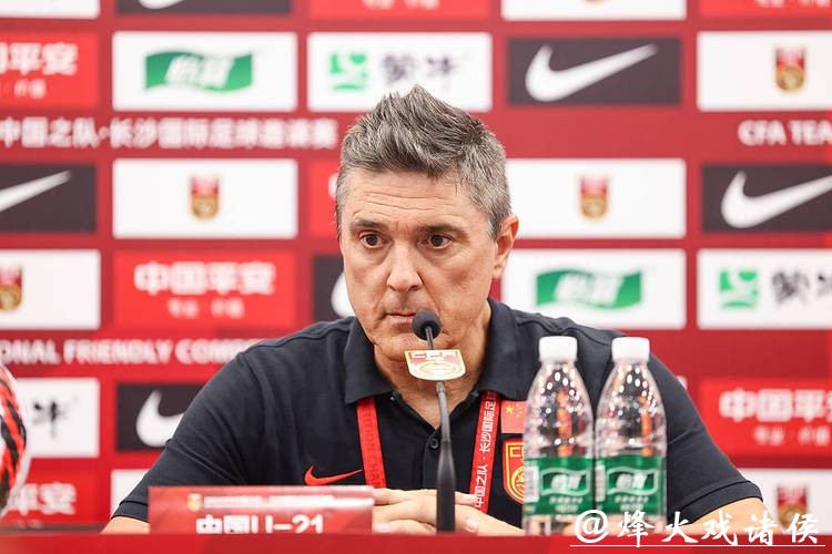 U23国足主帅安东尼奥:我们会战斗,尝试让不寻常的事发生 U23国足主帅安东尼奥:我们会战斗,尝试让不寻常的事发生