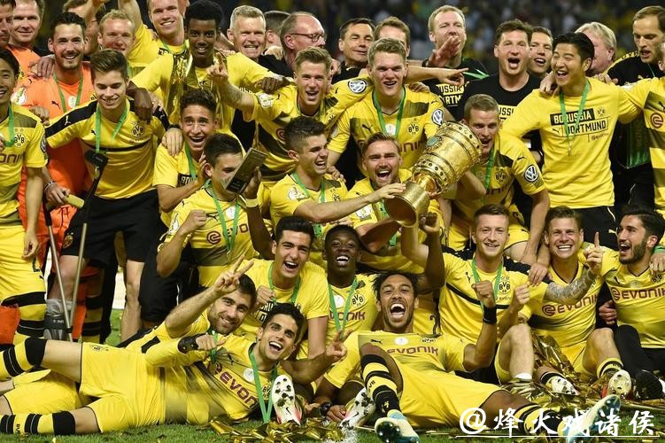 多特蒙德俱乐部员工去超市“打零工”